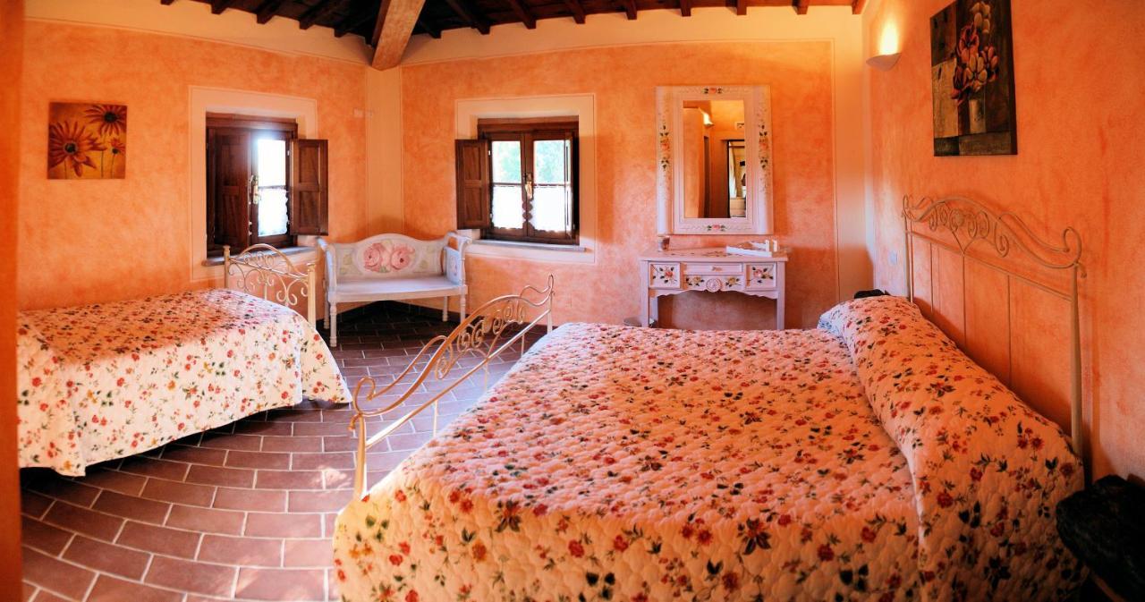 La Vallata - Lajatico Azienda Naturalistica Agriturismo Extérieur photo